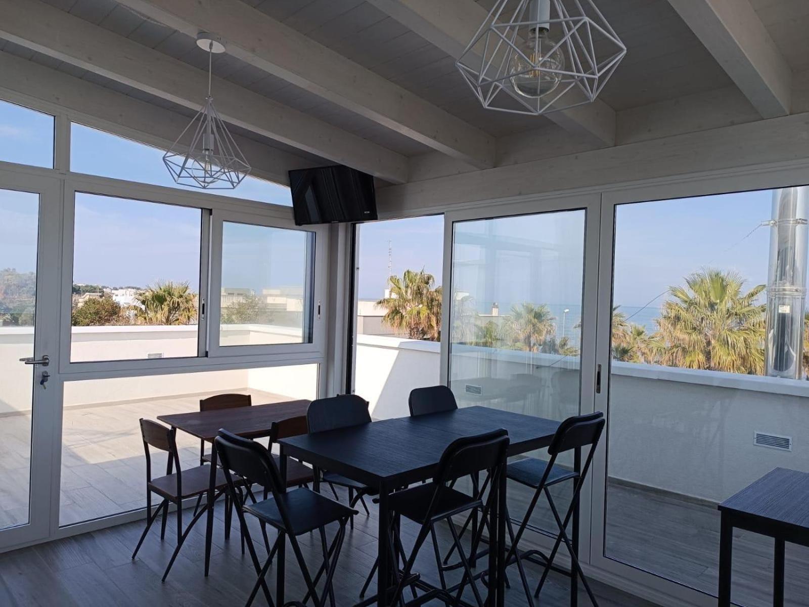 バーリ Casa Al Mare Luxury Bed & Breakfast エクステリア 写真
